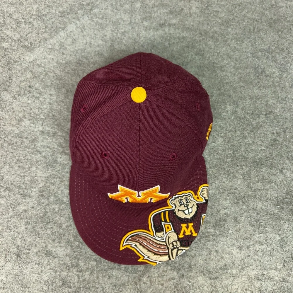 Minnesota Gophers Mens Hat 7 1/8 Fitted Maroon Gold Embroidered Cap Wool 59Fifty
